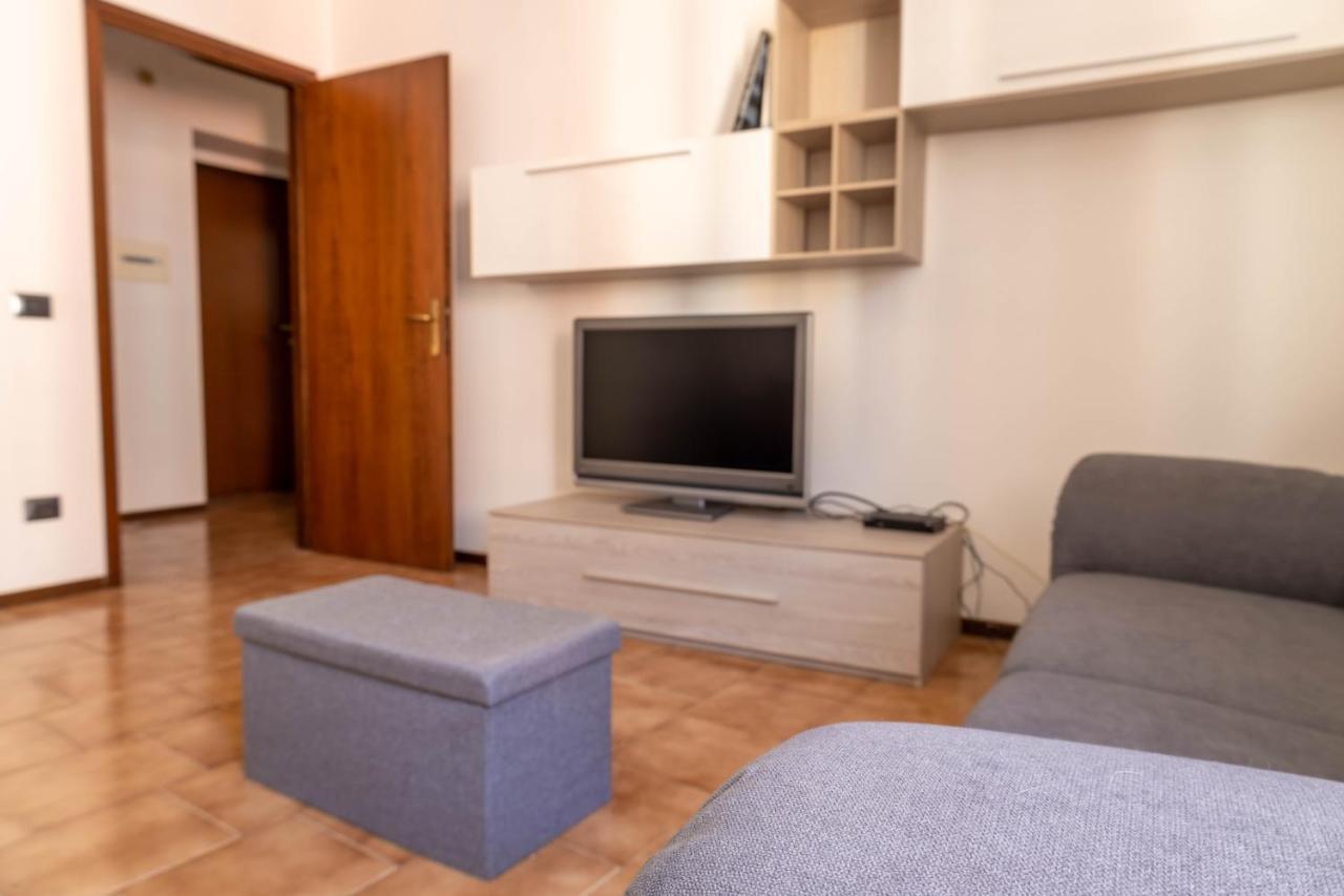 شقة Haus Martina ديسينسانو ديل غاردا المظهر الخارجي الصورة